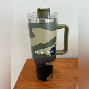 Camouflage Travel tumbler
